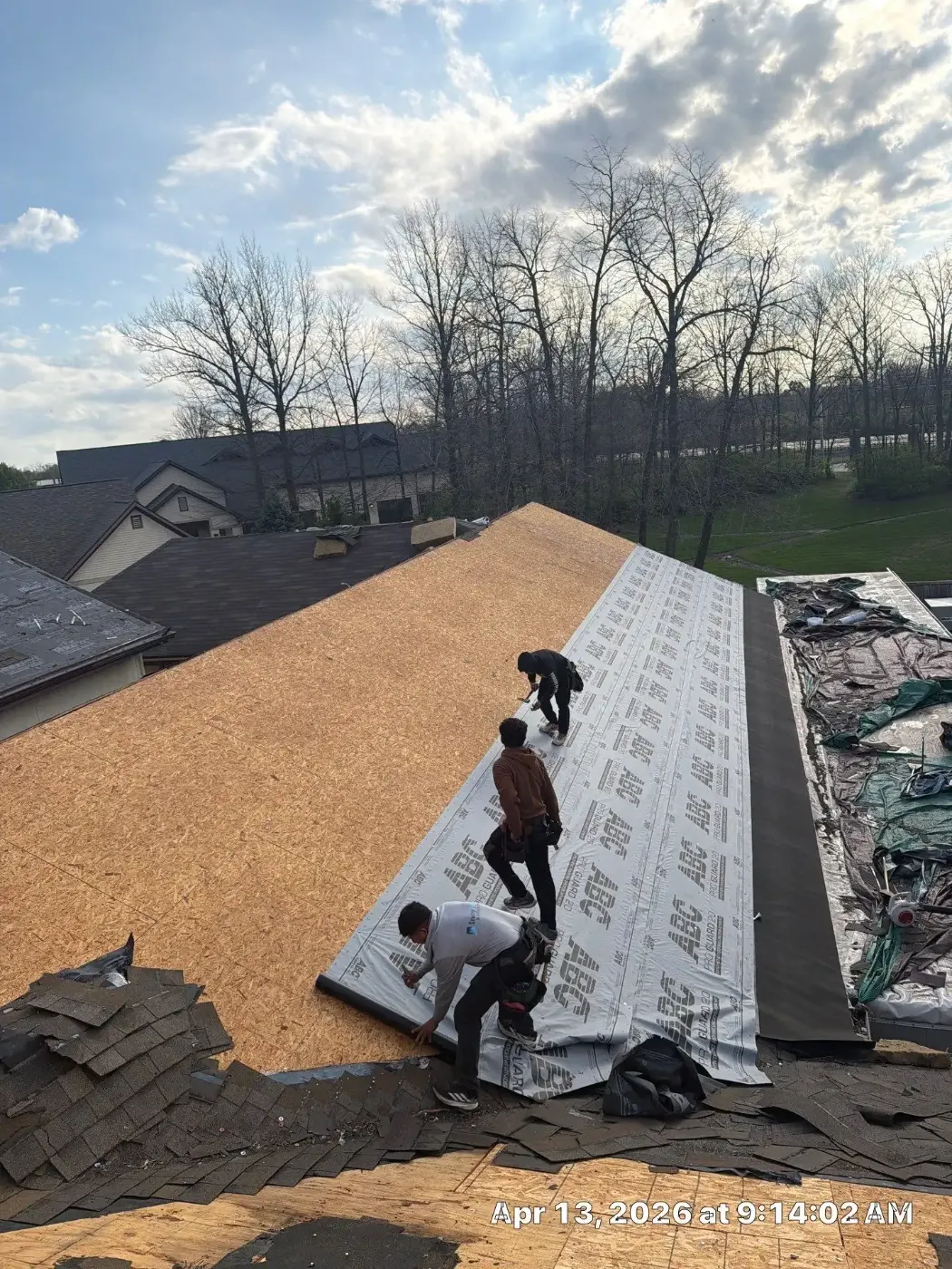 Manufacturer-certified roof installation in Rensselaer